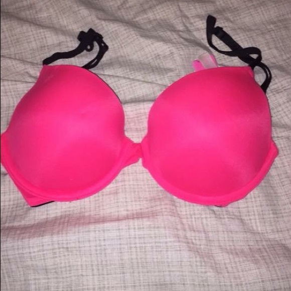 PINK bra. - Picture 1 of 1